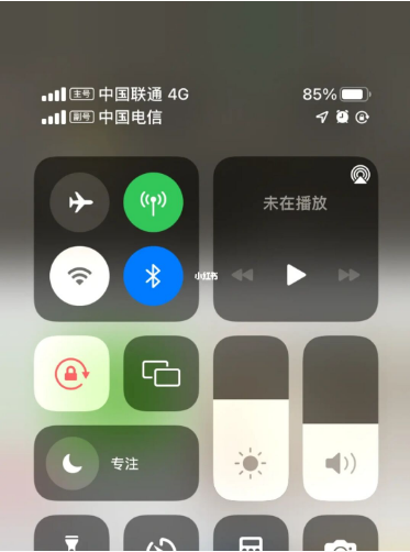 宜秀苹果手机维修分享iPhone双卡信号解决办法 